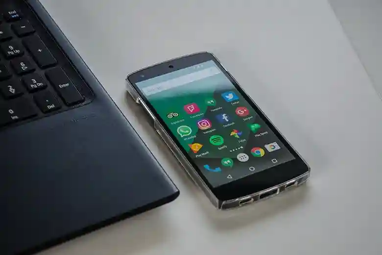Perbedaan WhatsApp Web vs WhatsApp Mobile dan Cara Mengoptimalkannya 77 kotabanjarbarudotcom